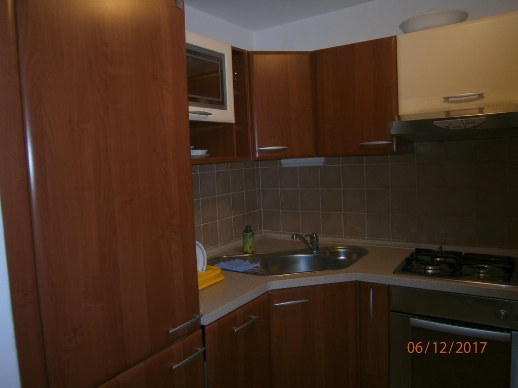 Holiday Home Loznati Cres Luaran gambar